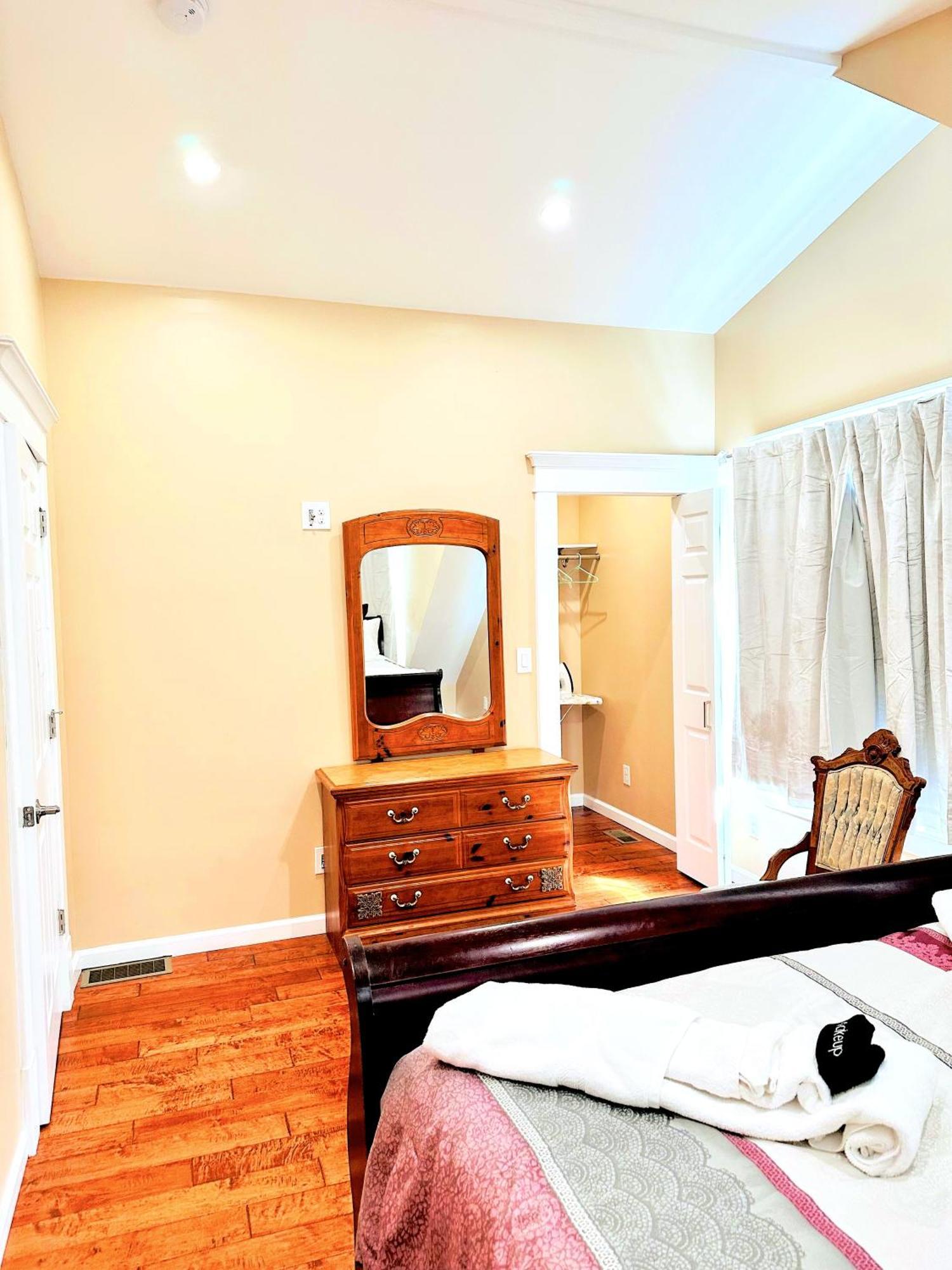 Delightful Dwelling Apartment Buffalo Exterior photo